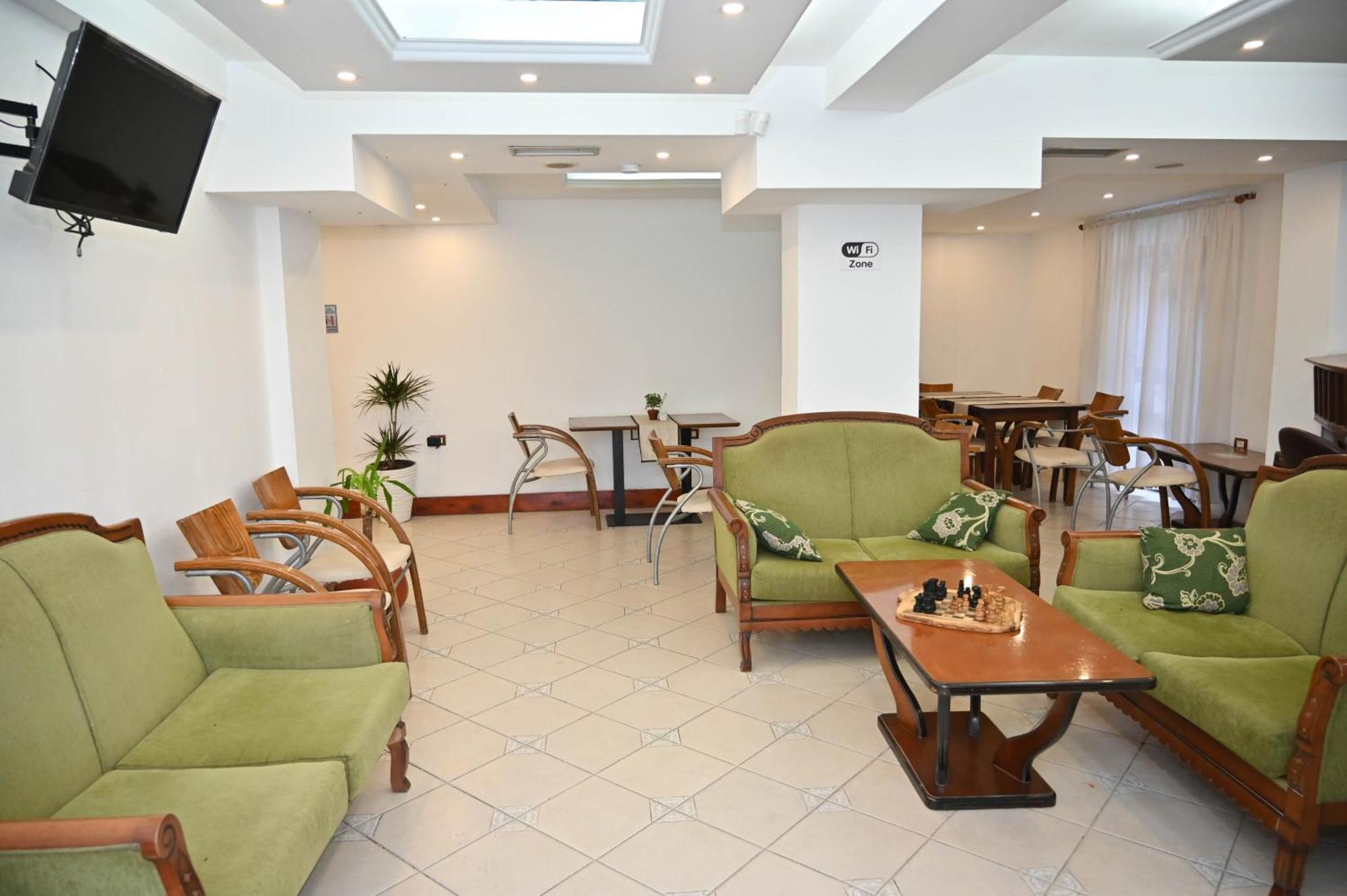 Hotel Globo Durrës Zewnętrze zdjęcie